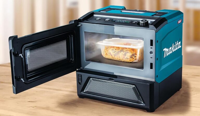 Makita Microwave